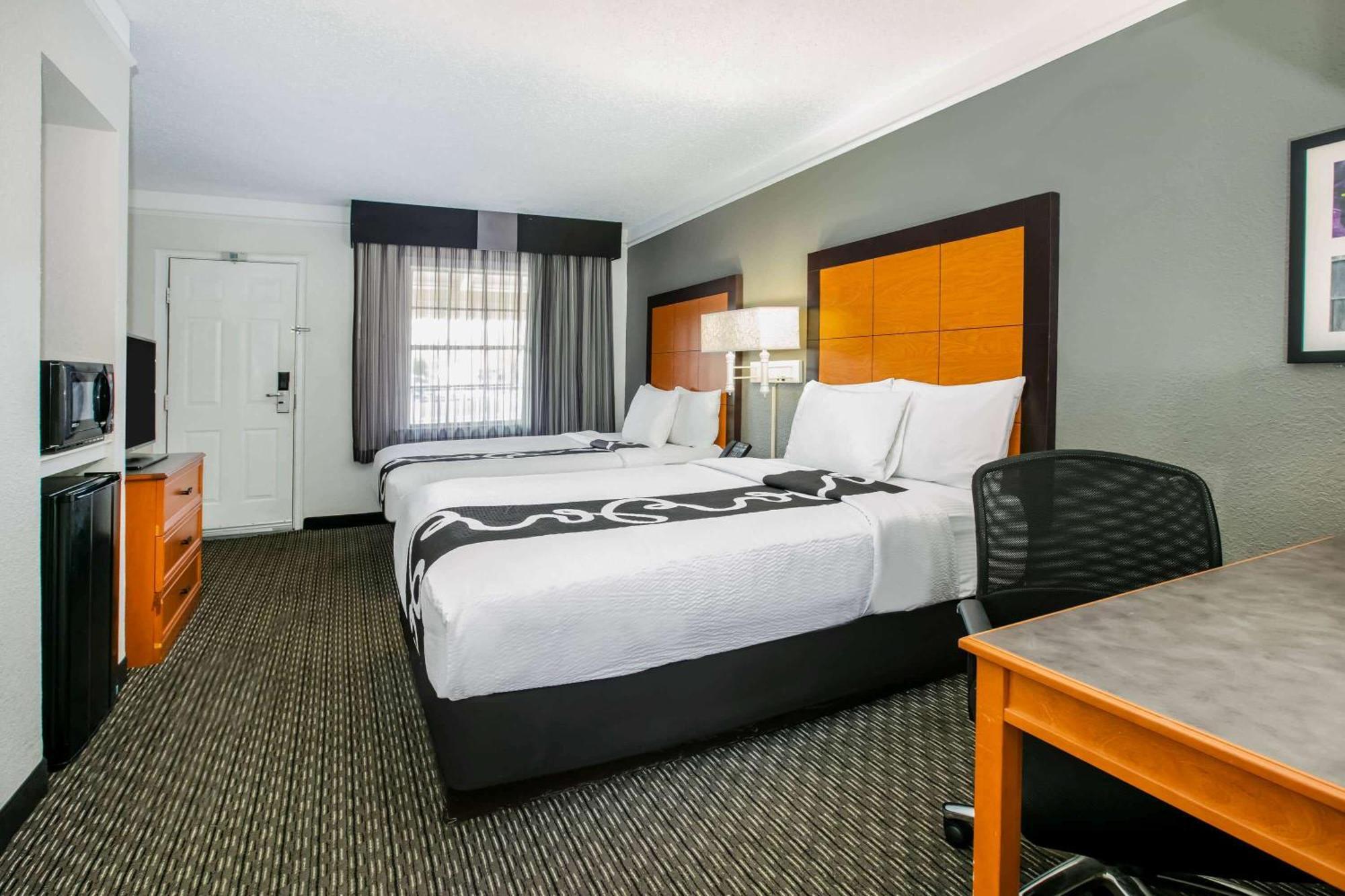 La Quinta Inn By Wyndham Dallas Uptown Номер фото